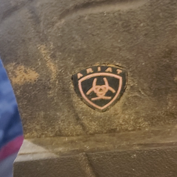 Ariat camo boots - Picture 5 of 8